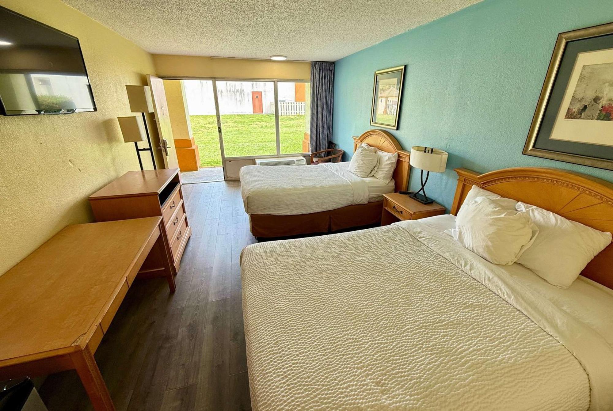 Days Inn By Wyndham Ruther Glen Kings Dominion Area Buitenkant foto
