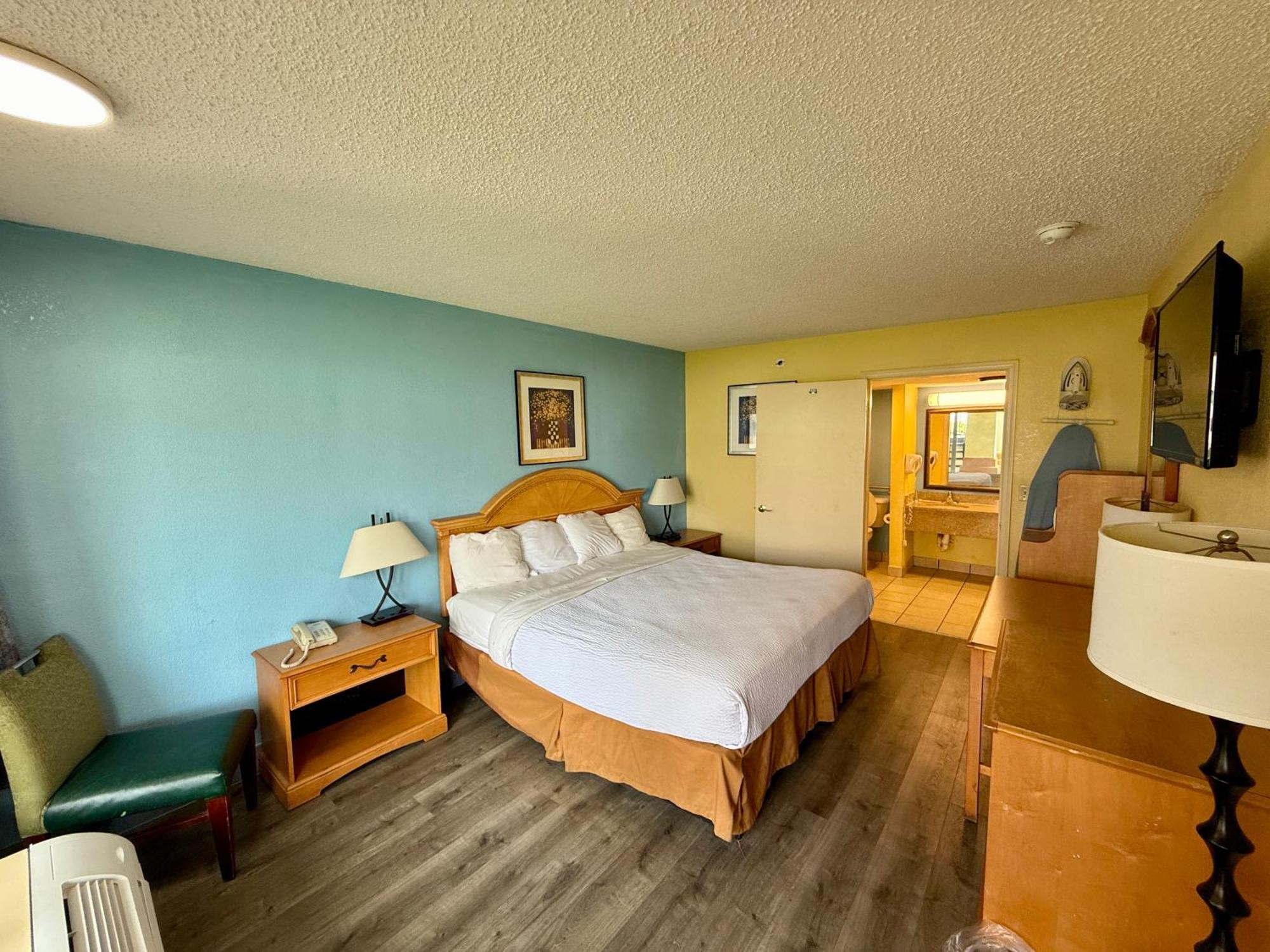 Days Inn By Wyndham Ruther Glen Kings Dominion Area Buitenkant foto